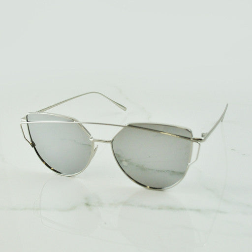 Sia Shades
