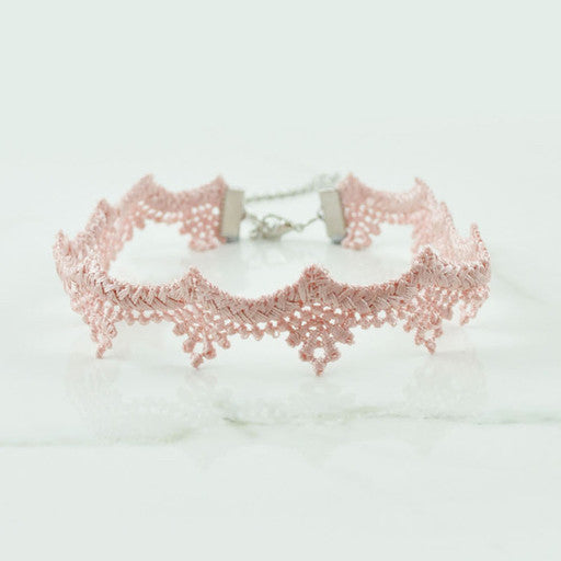 Crown Lace Choker