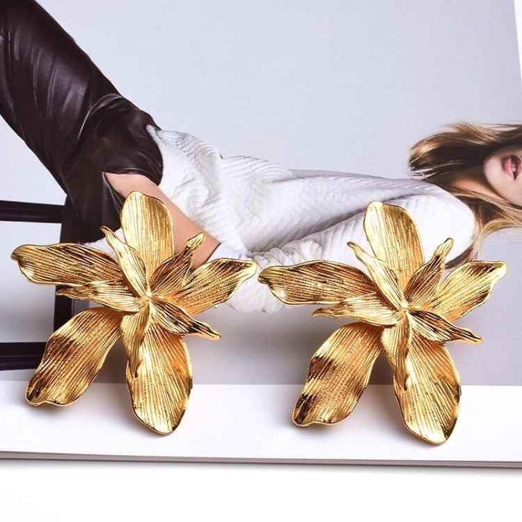 Flora Earrings
